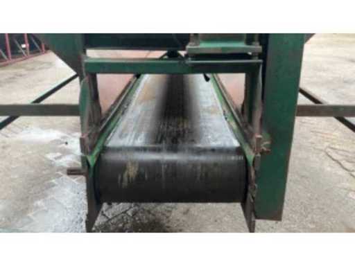 e4d197ec-d22f-44cd-bbce-b170da59b227.mp4