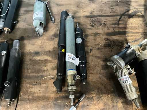 Vari utensili pneumatici (3x)