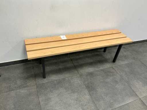 Bank (2x)