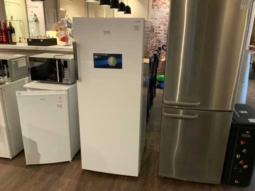 Beko Freezer