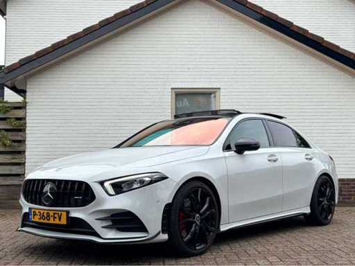 2019 Mercedes-Benz A-Klasse 250 AMG Line Personenwagen