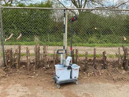 Cărucior de curățenie Vileda cu accesorii