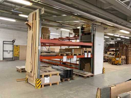 Zware plank, met inhoud