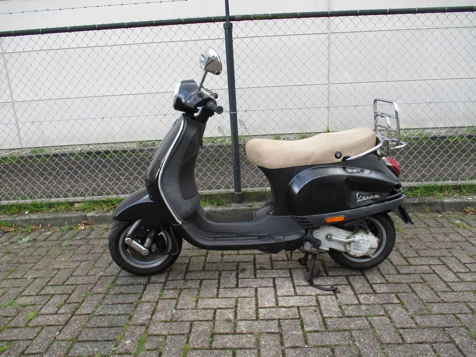 Vespa lx 2024 50 4t