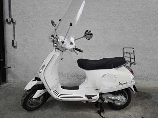 Vespa - Snorscooter - LX 4T - 25km uitvoering d951xv