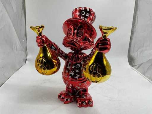 Scrooge McDuck sculpture