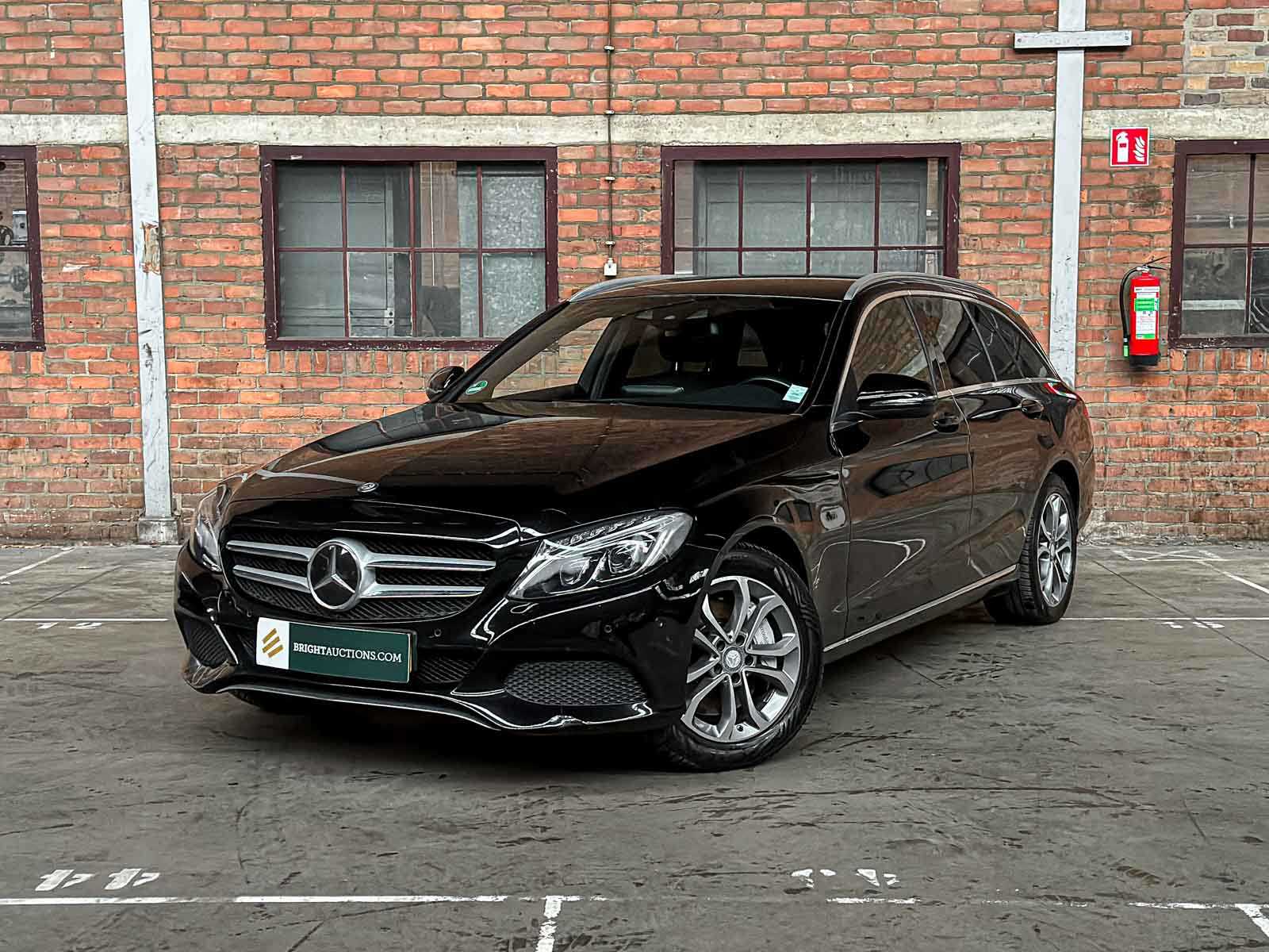 Mercedes-Benz C350e Estate 2.0 Hybrid 211pk 2015 (Origineel-NL) C-Klasse, HB-978-S