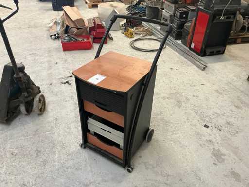 Armoire coulissante mobile