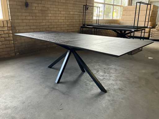 Table de salle à manger