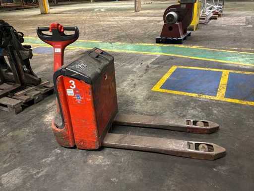 Fenwick Linde T18 Electric Pallet Truck
