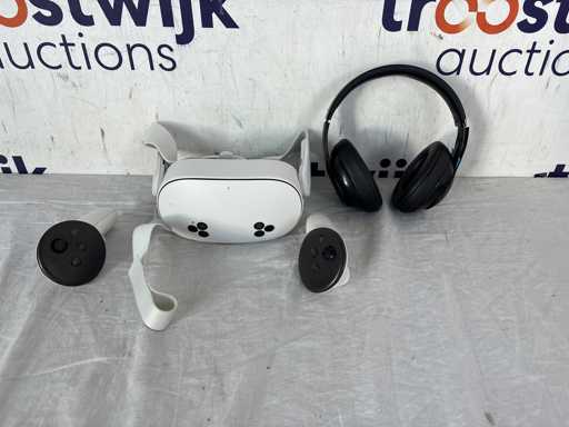 Meta Quest 3S – VR headset | Beats – Headphones