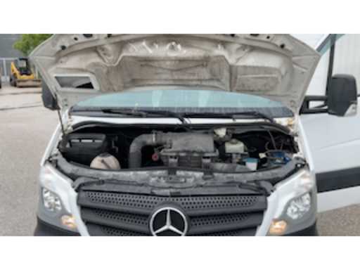 0bfdfbc2-68eb-4746-bb4b-ffd51d546f9a.mp4