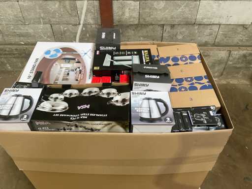 Stoc excesiv de paleți