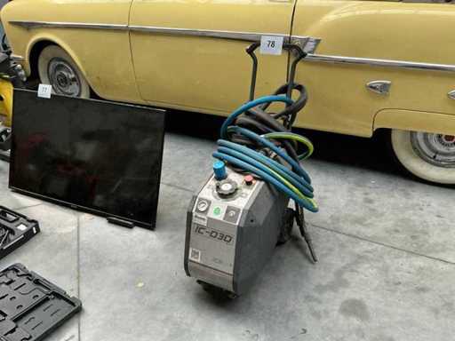 Blasteq IC-030 Dry Ice Blasting Machine