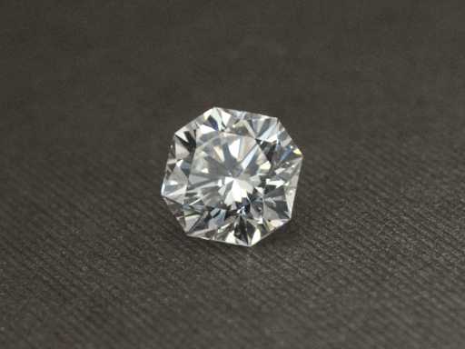 Diamond - 0.50 carat real diamond (certified)