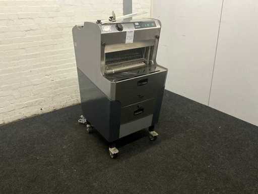 Krojaca chleba MHS GM450 LO z 2013 roku