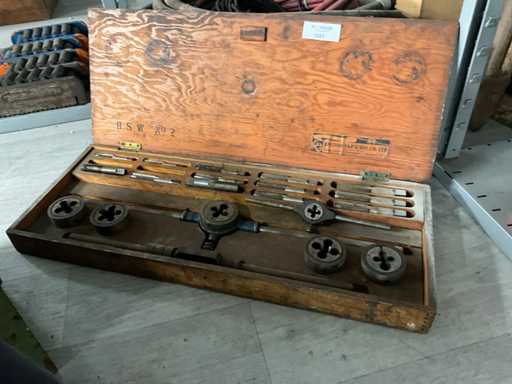 British Tap & die.co Ltd. Draht-Schnitt-Set