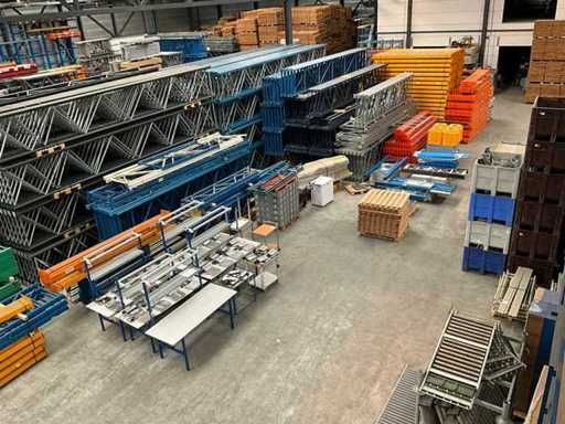 Forklifts, warehouse racks, roller bales & conveyor belts