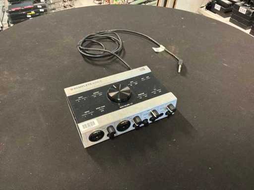 Karta dźwiękowa KOMPLETE Audio 6