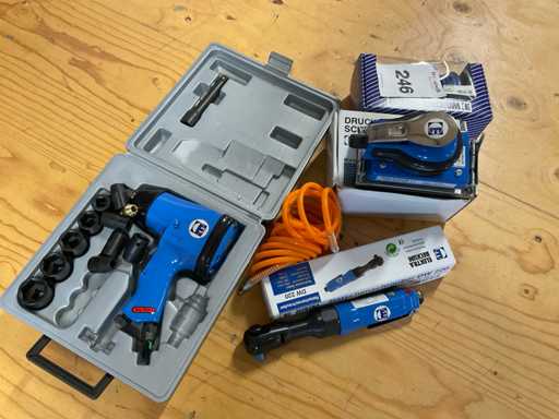 Skrzynka z narz?dziami