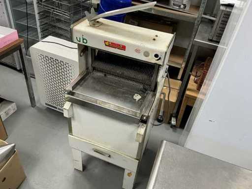 Denatec bread slicer Bread slicer