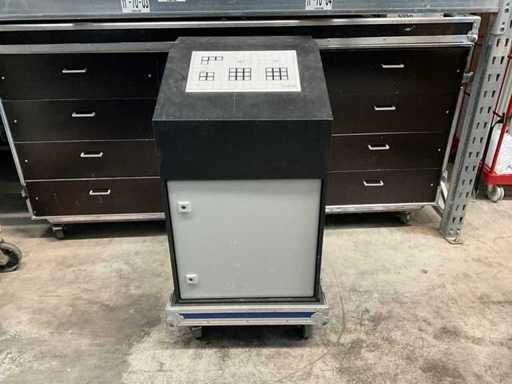 Consolă distribuitoare de putere 400V