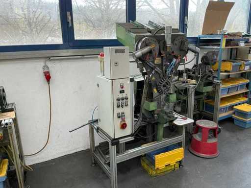 Verschiedene Metallbearbeitungen