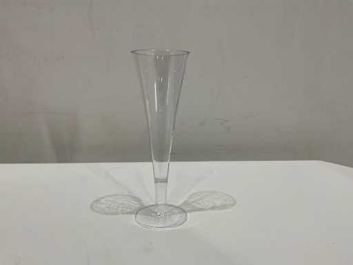 Flûte Coupes à champagne en plastique 100 cc (1300x)