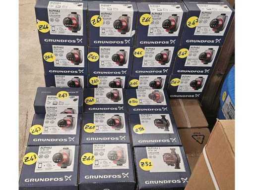 GRUNDFOS ALPHA2 25-40-130 Circulateur pour systèmes de chauffage et de climatisation