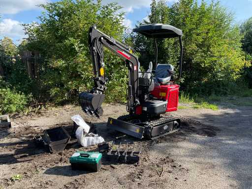 Rhinoceros KS10-8 Mini Excavator