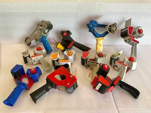 o.a. Tesa / 3M Tapedispenser (11x)