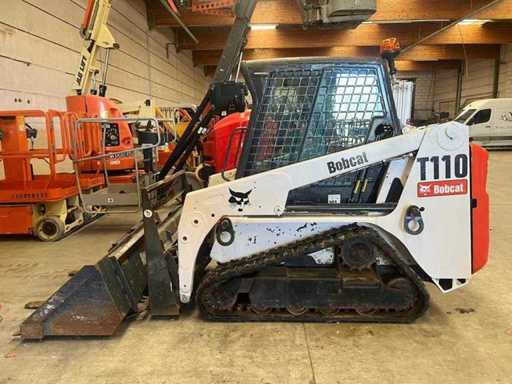 2017 Track Loader Bobcat T110 Skid Steer Loader