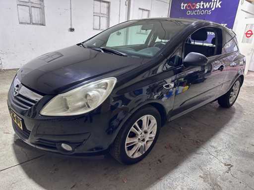 Opel - Corsa - 1.4-16V Cosmo - 89-ZG-DT