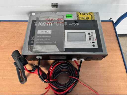 2020 Tricom 48V 50A 33-625Ah charger chariot élévateur électrique
