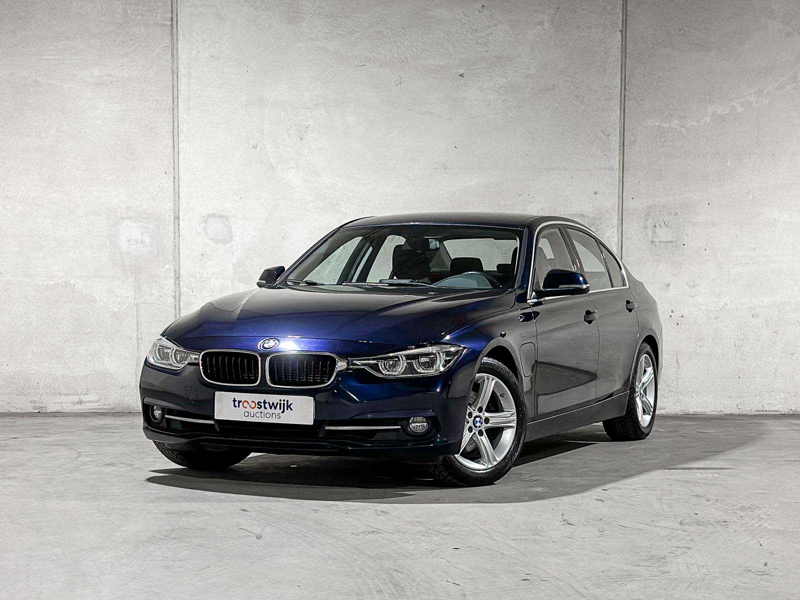 Personen- en bedrijfsauto's te Tiel