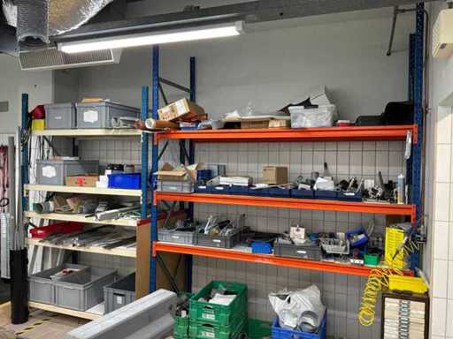 Verschiedene Teile, Werkzeuge und Zubehör