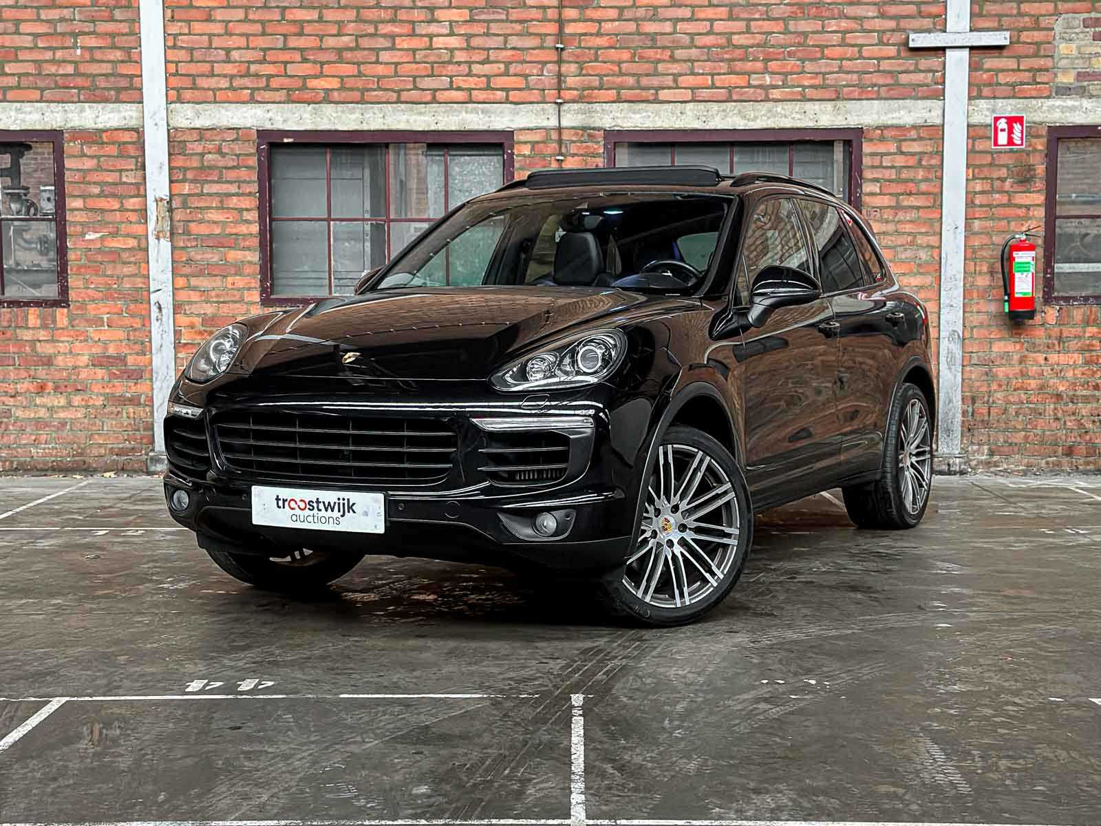 Porsche Cayenne S 3.6 V6 420pk 2014, K-204-BH