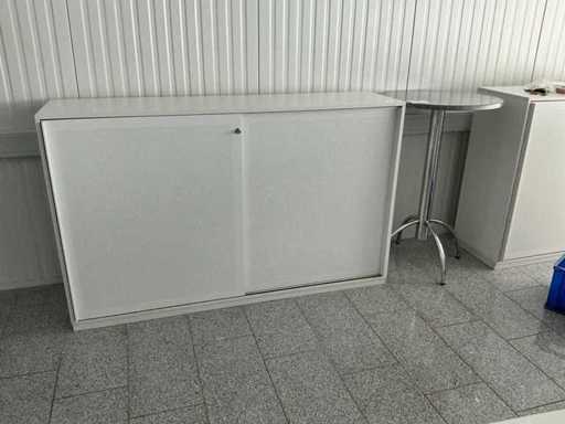 Office set with contents