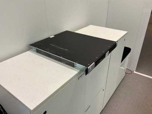 Receptor modular ERICSSON RX8200