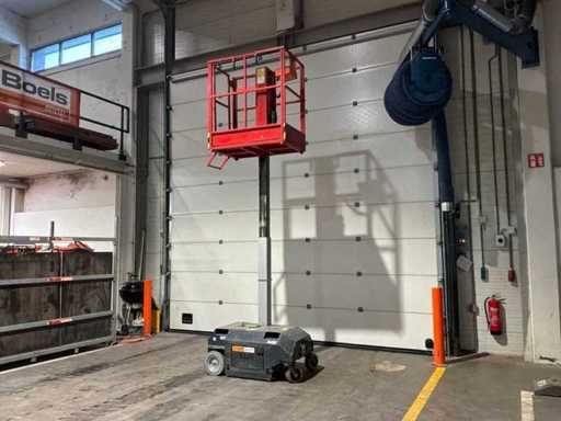 Plateforme aérienne / ascenseur passagers Braviisol Leonardo LUI MINI HD 2015