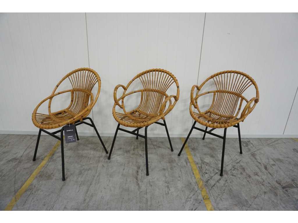 Satellite - AC - Patio chair (3x)