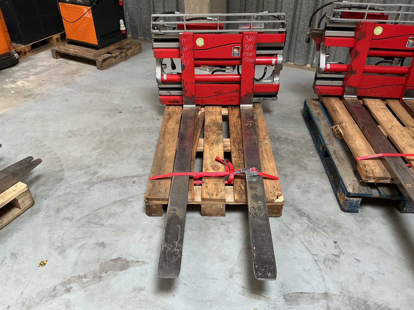 Durwen – FEM 2 PGK 15-S – Forklift accessory – 2019