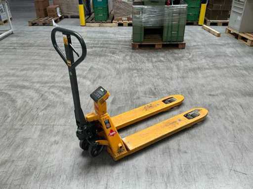 JUNGHEINRICH Hydraulic Hand Pallet Truck 2T - with scale