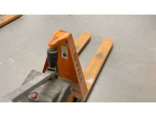 0d32dc0e-b6f9-4286-9a63-be23b37aad54.mp4