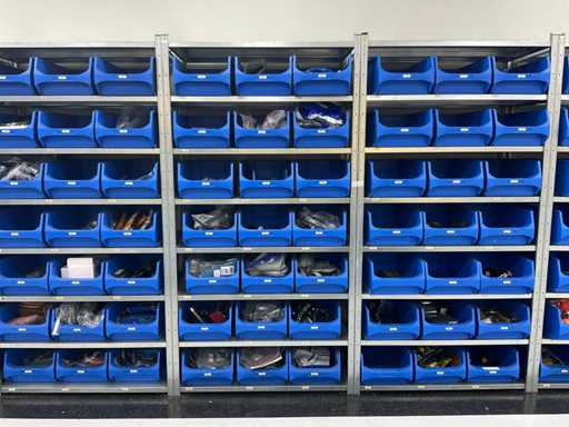 Scaffale Kruizinga con contenitori di stoccaggio