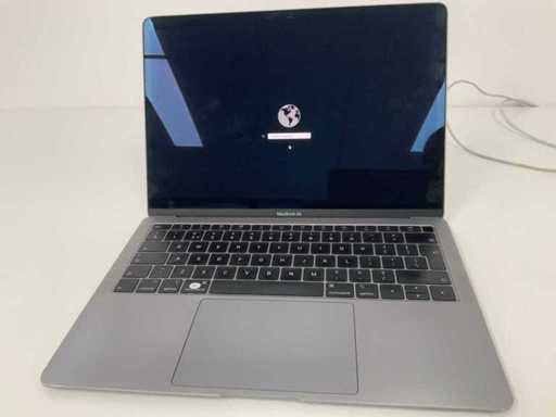 Apple A1932 13-calowy MacBook Air MRE82N/A Laptop FMI
