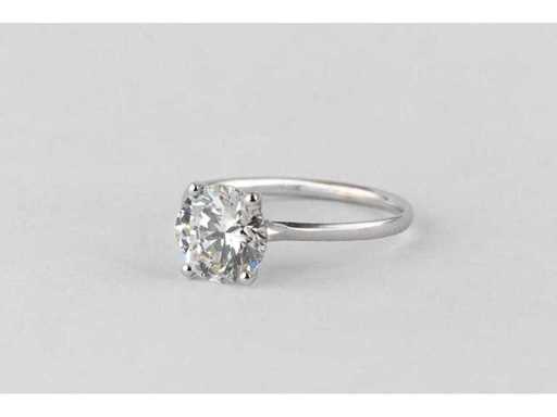 14 Karat Weißgoldring mit 2,50 Karat. Diamant