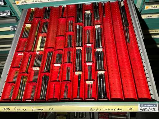 Post Thread Emuge Former