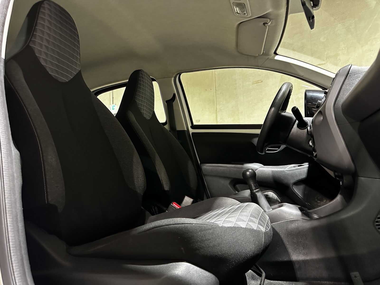 Peugeot 108 1.0 e-VTi Active 71pk 2021 (Origineel-NL+1e eigenaar), L-297-BB