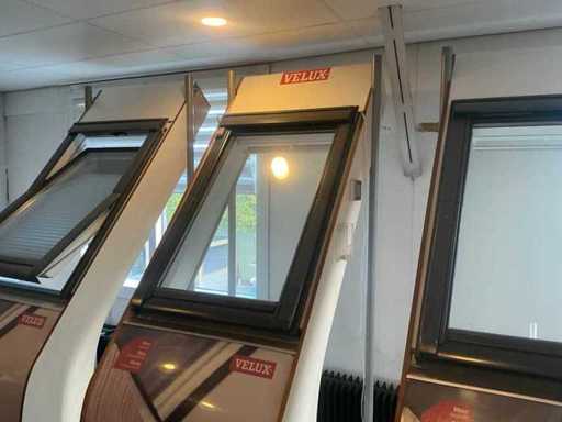 Velux Raam Kozijn